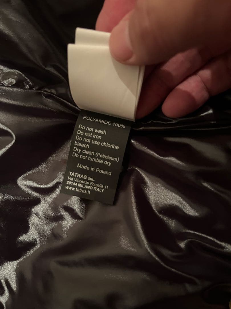 タトラス　ダウンジャケット