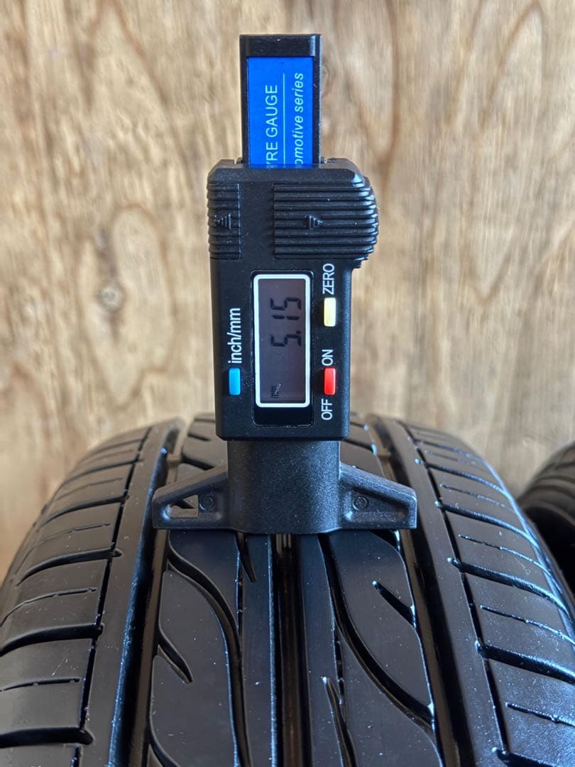 タイヤ・ホイール (521)155/65R14 DUNLOP EC202