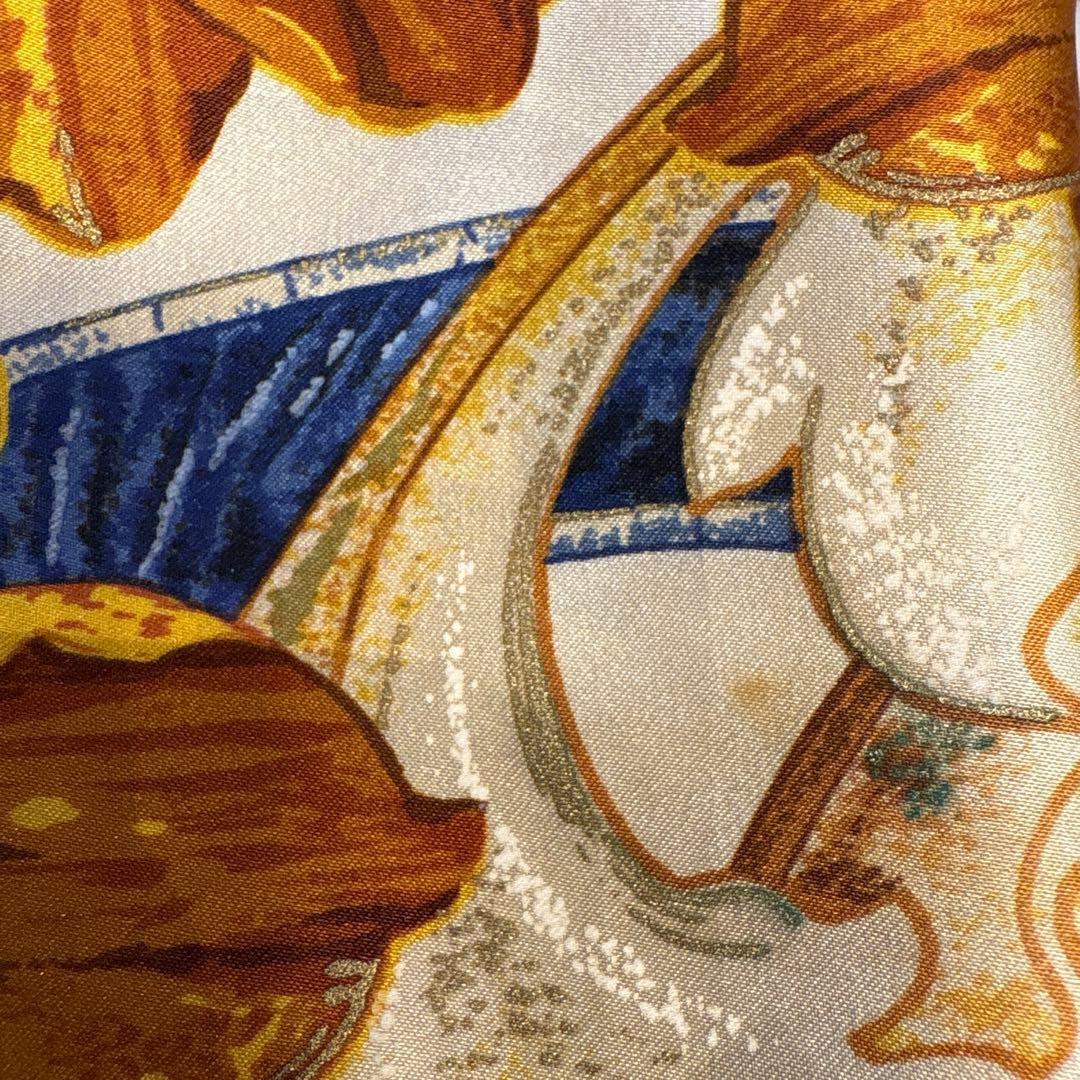 CHANEL 花柄 シルクスカーフ 90cm