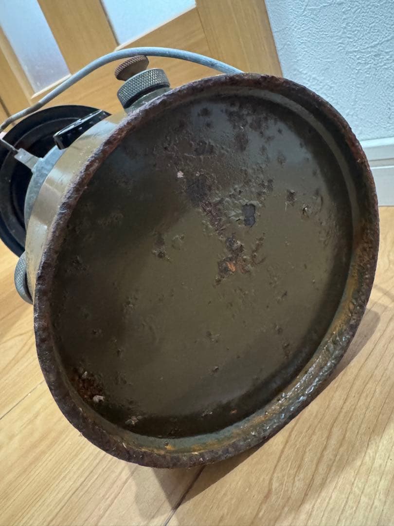 【米軍実物】GIランタン モデル252A アームストロング社製 ? 完全ジャンク