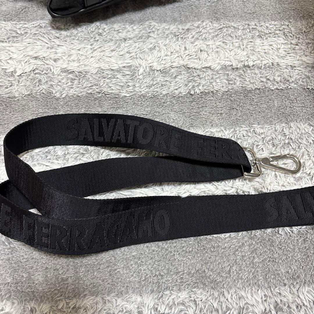 サルバトーレフェラガモトートバッグショルダーバッグ2wayレザー本革ガンチーニ