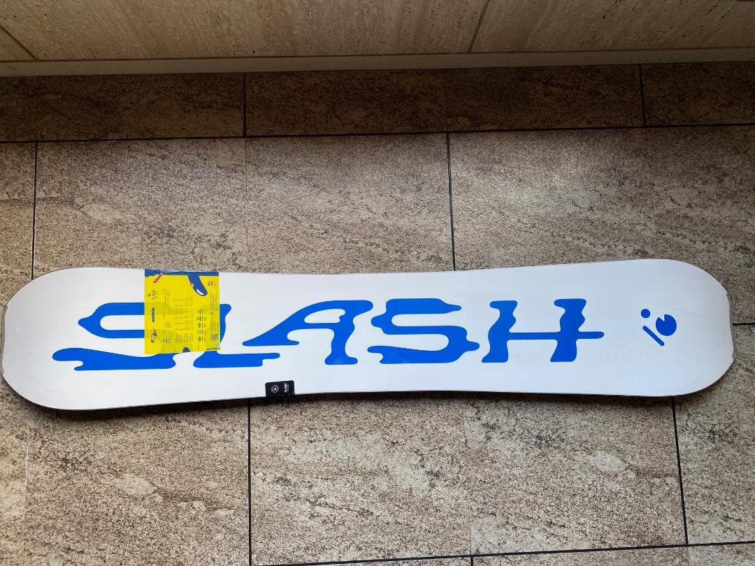 【新品】ギギ・ラフサイン入り　SLASH ATV158