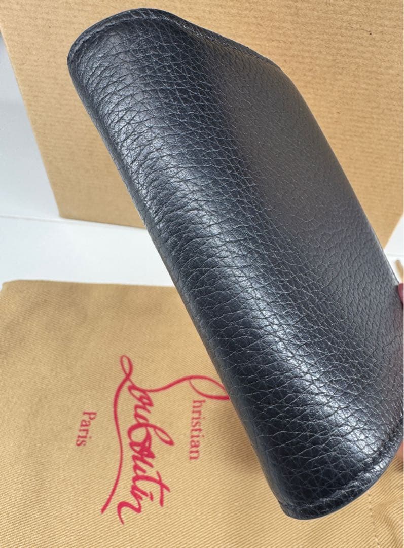 クリスチャンルブタン　ラバー コンパクトウォレット 二つ折り財布