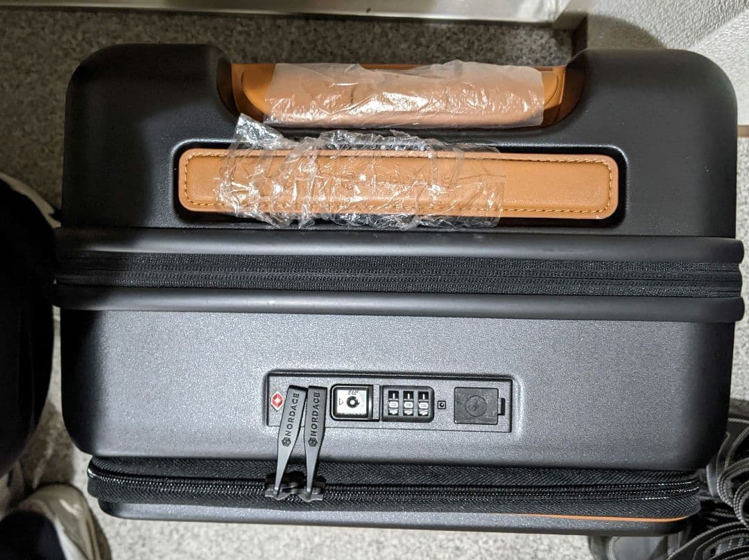 【ほぼ新品】NORDACE ブラック Sサイズ キャリーケース ノルディス