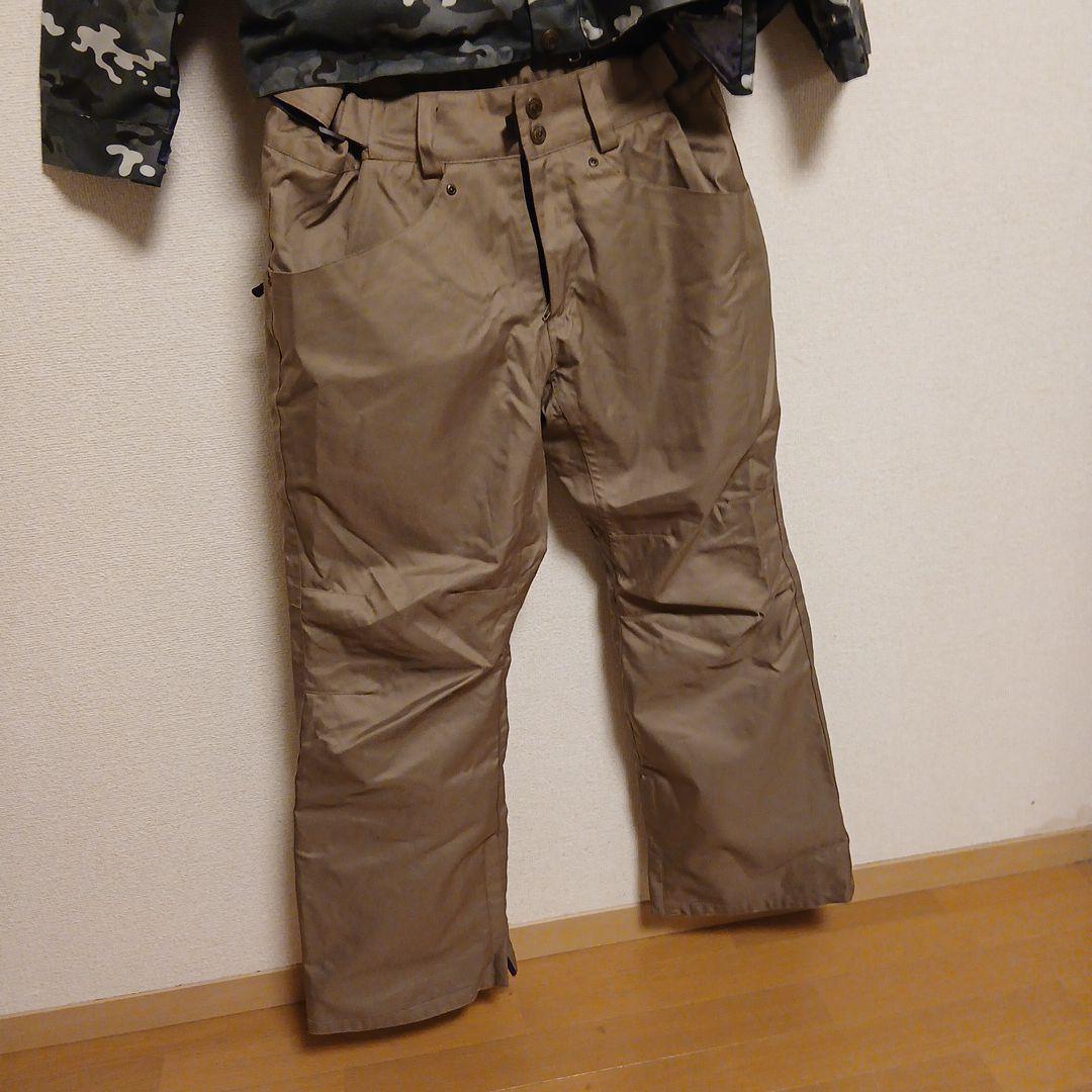 スノボーウエア　上下　サイズＬ