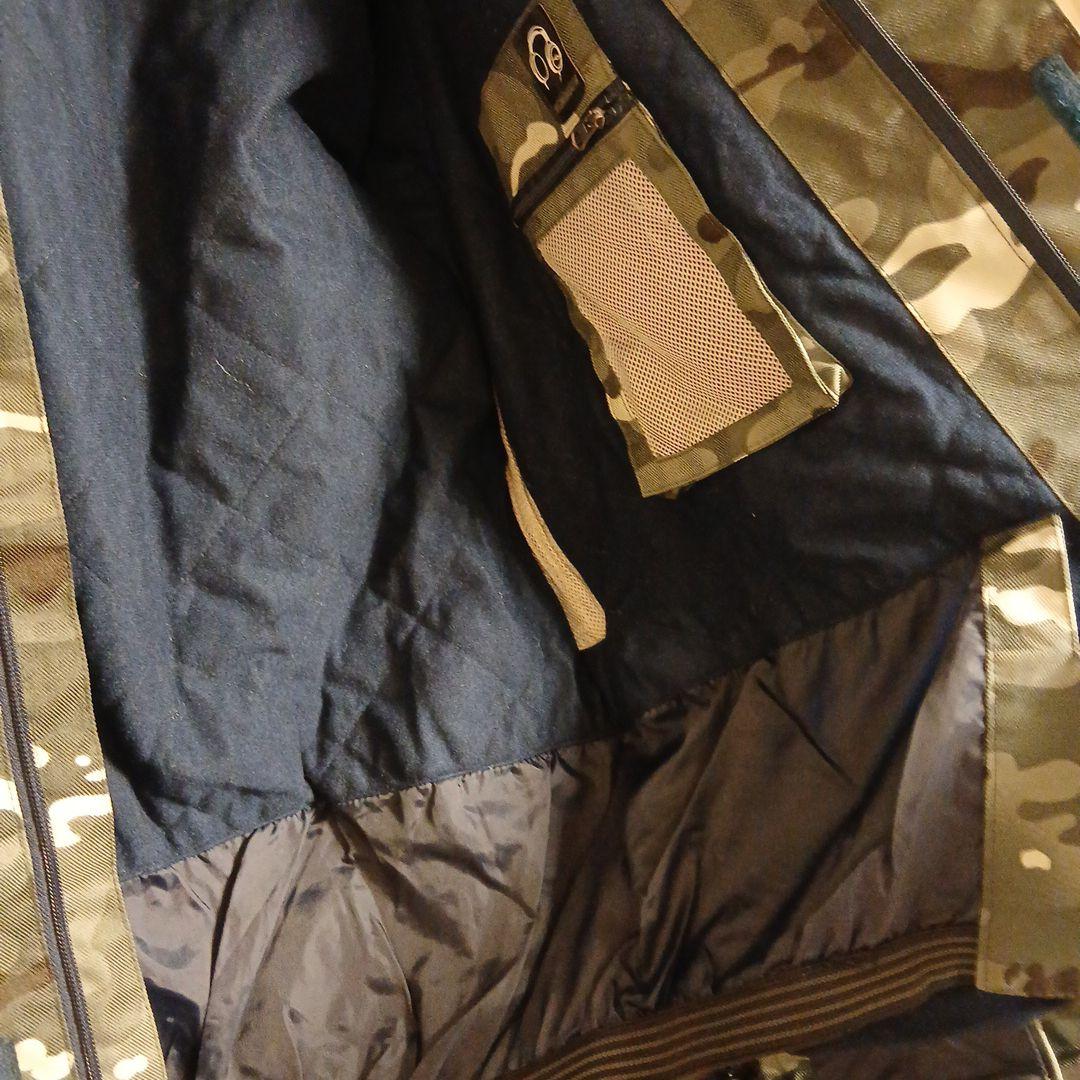 スノボーウエア　上下　サイズＬ