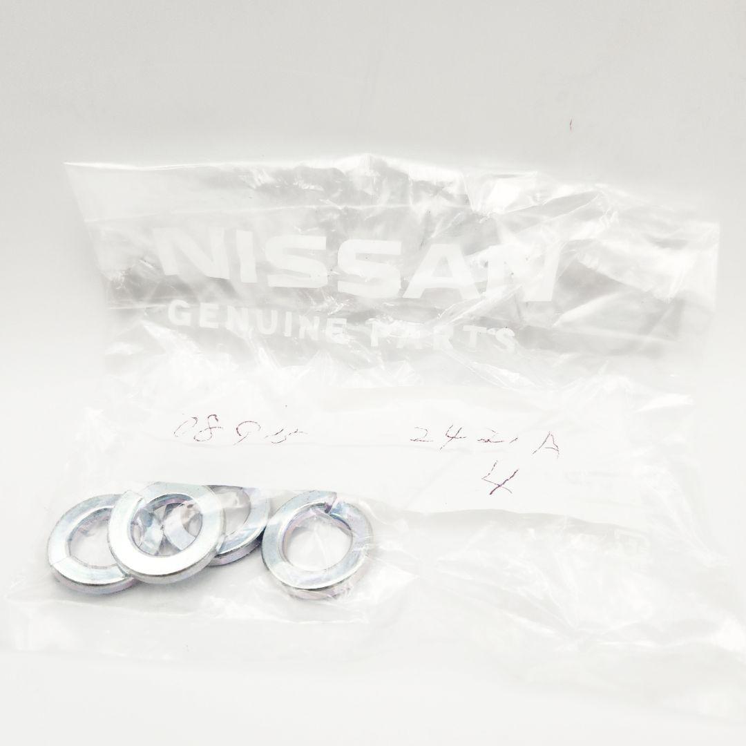 NISSAN R32 GTS系 フロントキャリパー 純正部品セット