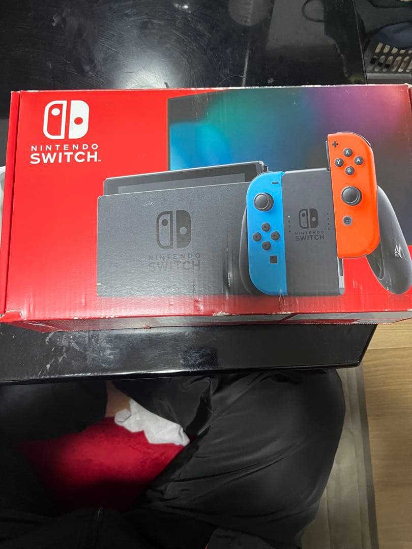 任天堂　Nintendo Switch 完品&Switchケース　未使用セット