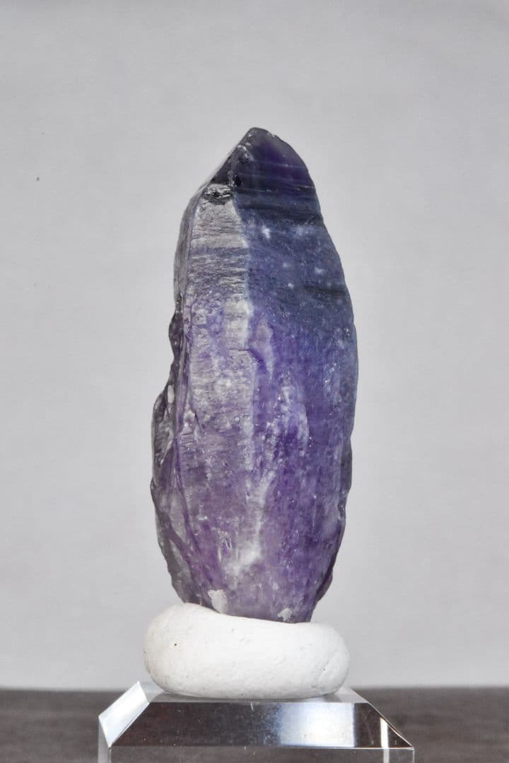 ナイジェリア Tutu cliffs産 アメジストポイント02