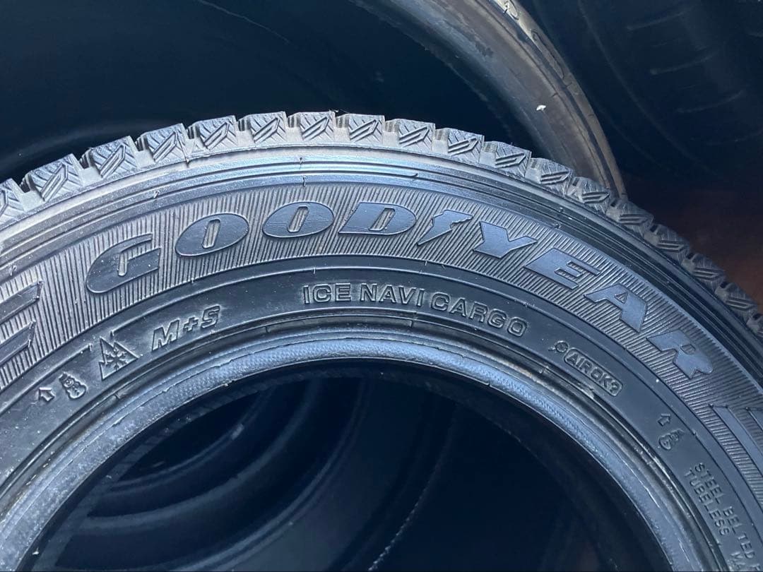 送料無料！2020年グッドイヤー　アイスナビカーゴ145R12 6PR 軽トラ