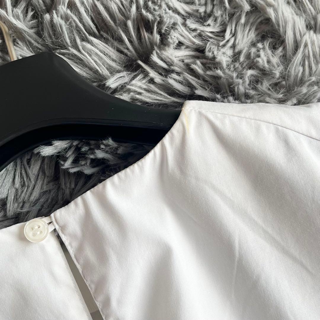 美品 オーガ OHGA 裾フリル半袖ブラウス FRILL BLOUSE 近年