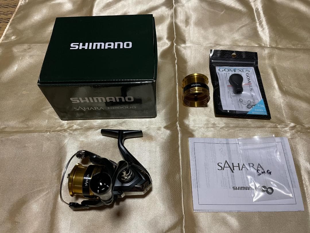 新品同様　シマノ 22サハラ C2000Sリール　 替えスプール付 カスタム済
