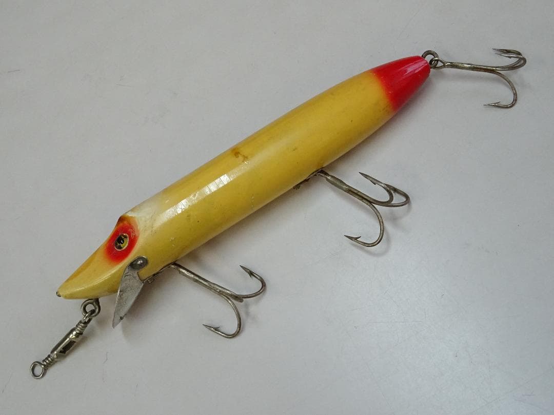 HEDDON MUSKY VAMP 8インチ R/W