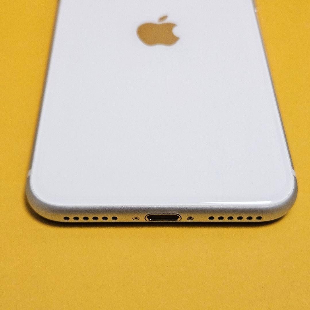 美品！Phone SE2 64GB バテリ100%｜24時間以内発送#623
