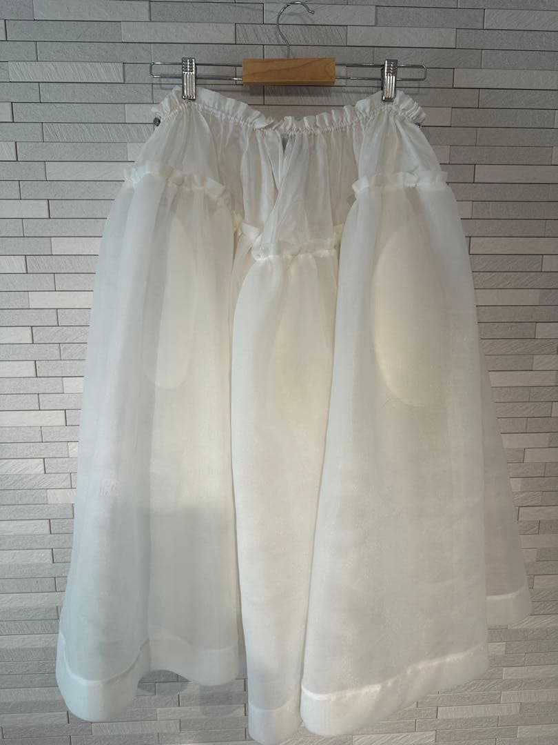 LITMUS HerPraha　オーバーレイスカート