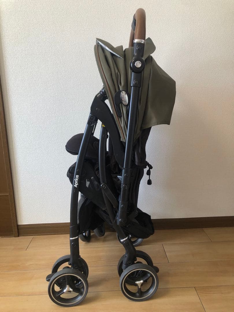 【美品】Aprica ラクーナビッテクッション LUXUNA B CSN