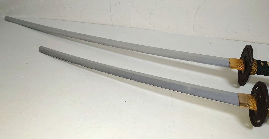 【2本セット】模造刀 日本刀 太刀 脇差 鞘 柄装飾 時代劇 歌舞伎 演技演出