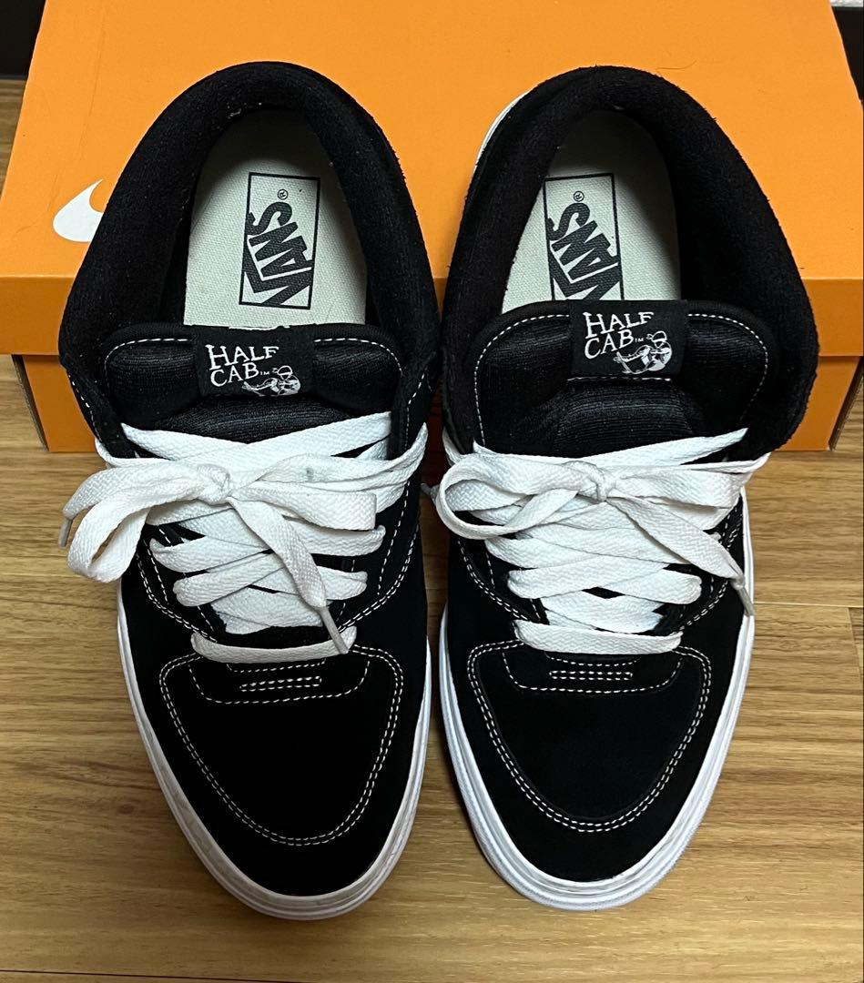VANS HALF CAB ハーフキャブ ブラック/ホワイト 27.5cm