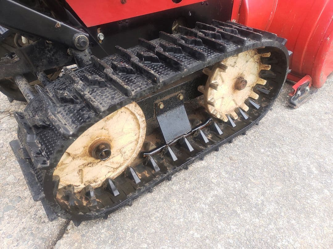 岐阜県、よく飛びます！ホンダ　HS980 中古除雪機