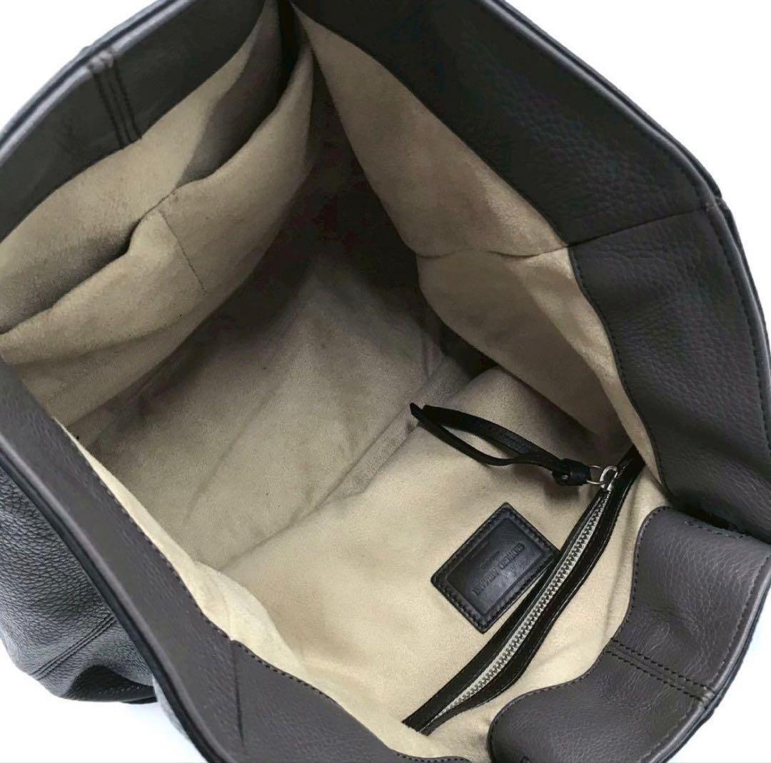 美品 定価25万 ジョルジオアルマーニ トートバッグ ロゴプレート レザー