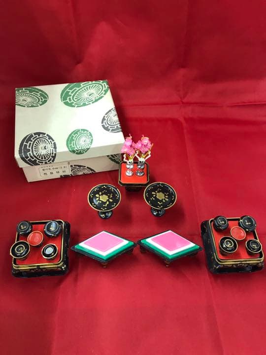 お雛様　お道具　懸盤膳揃　菊印6.0cm