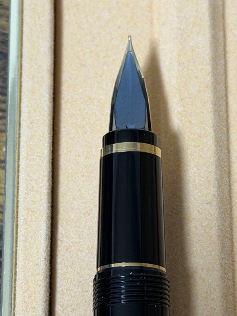 新品未使用　2013年製　ナミキ　SF 細軟字　パイロット　万年筆　備品付き