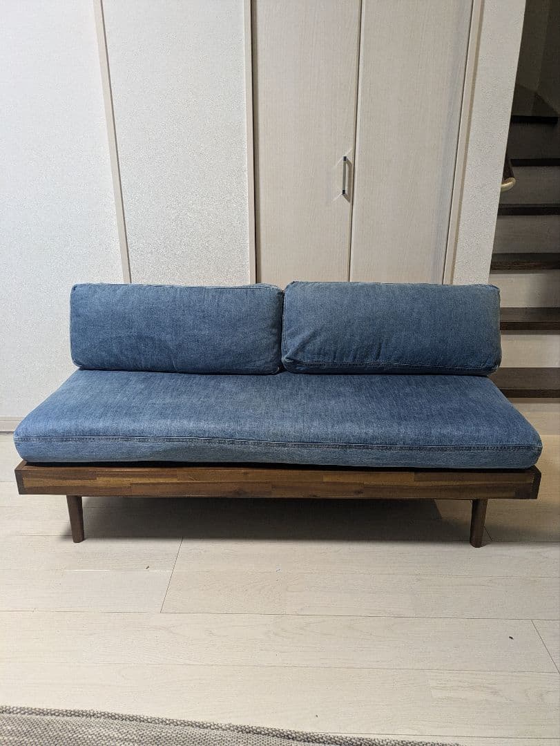 unico(ウニコ)、SWELLA(スウェラ)シリーズ、ベンチアーム