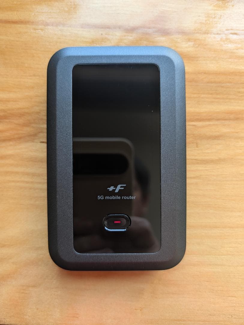 ルーター・ネットワーク機器 +F FS050W