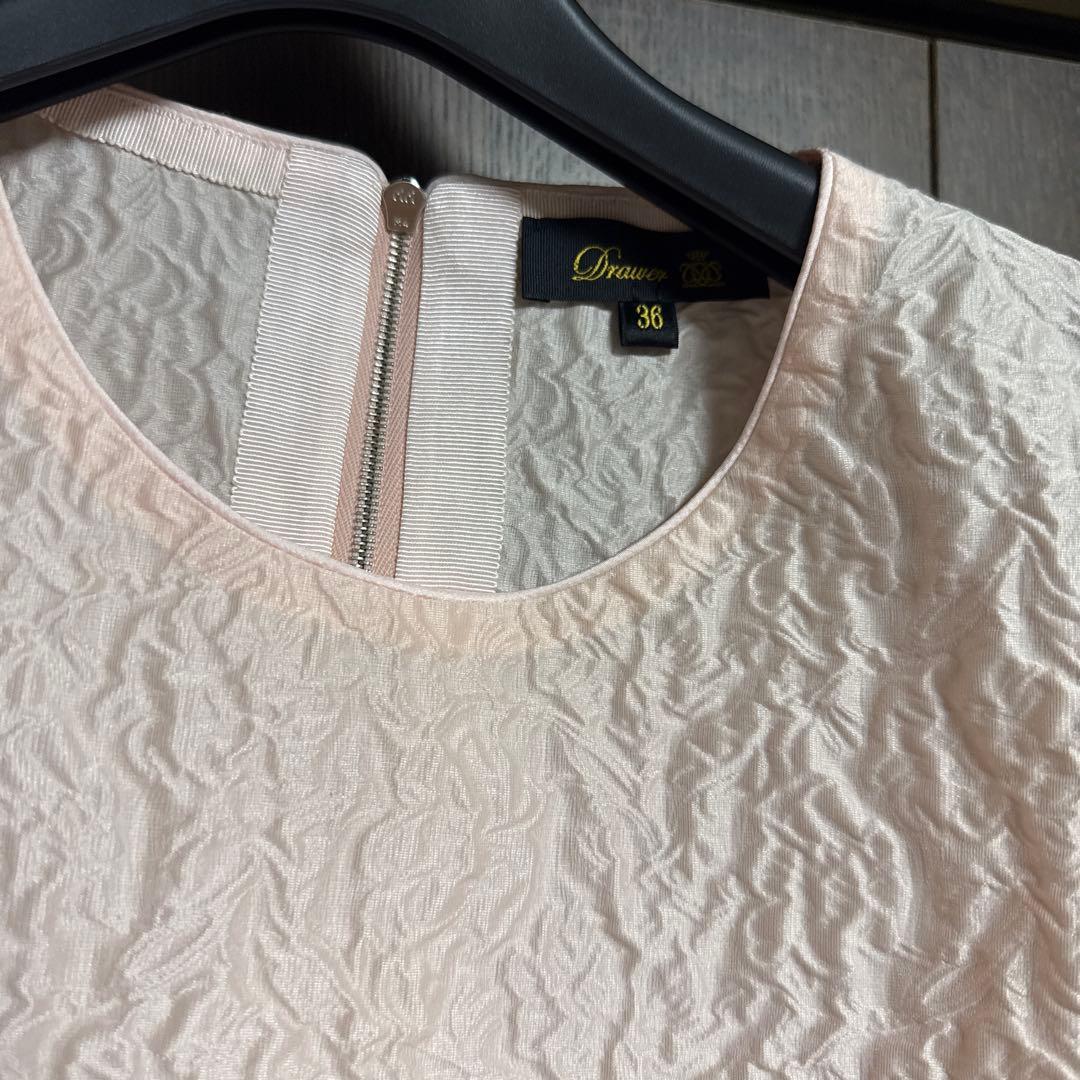 tea.　新品未使用ドロワーパフスリーブトップス 36 ピンク