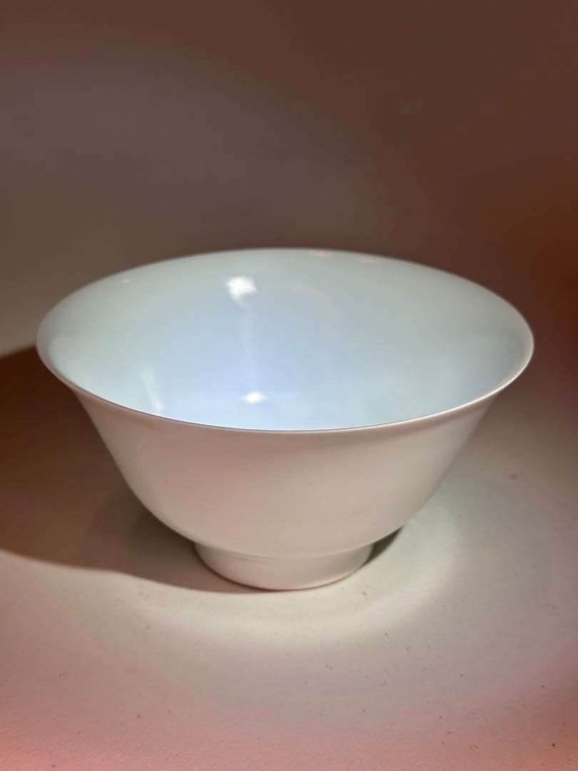 清時代　暗刻 二龍戯珠 龍紋 碗　白釉　中国古美術　時代物