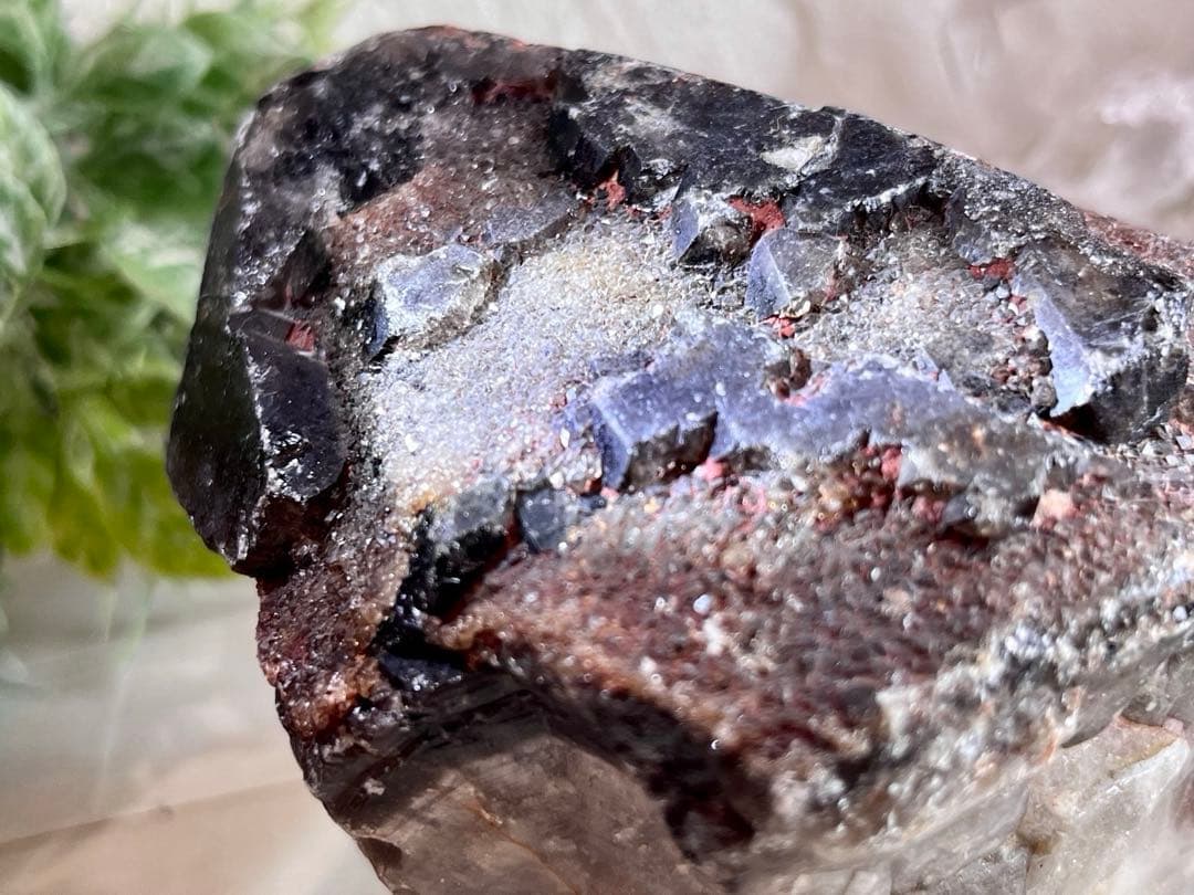 エッチドクォーツ　モリオン　黒水晶　原石　ラフストーン 蝕像水晶