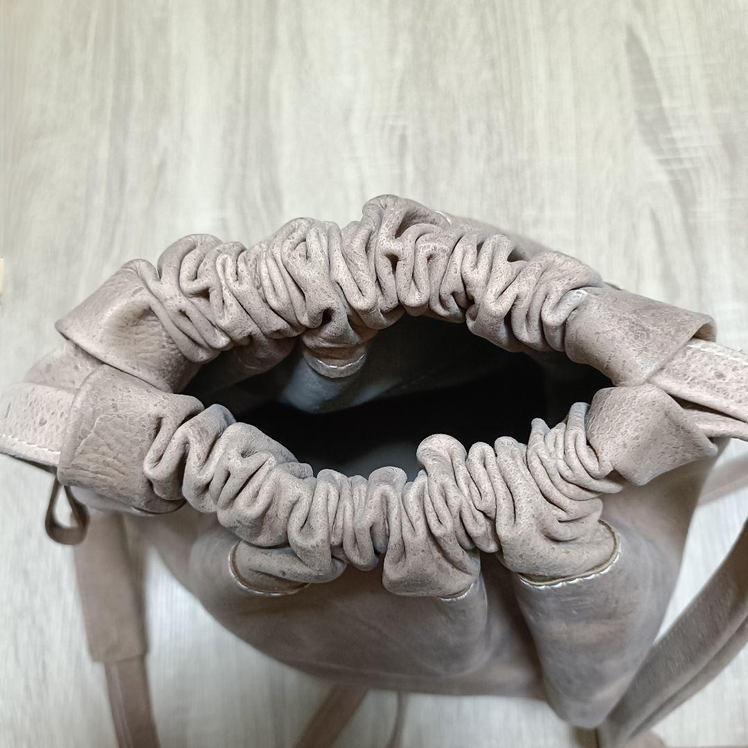 PLANT 本革 バロンリュック ベージュ 美品 レディース