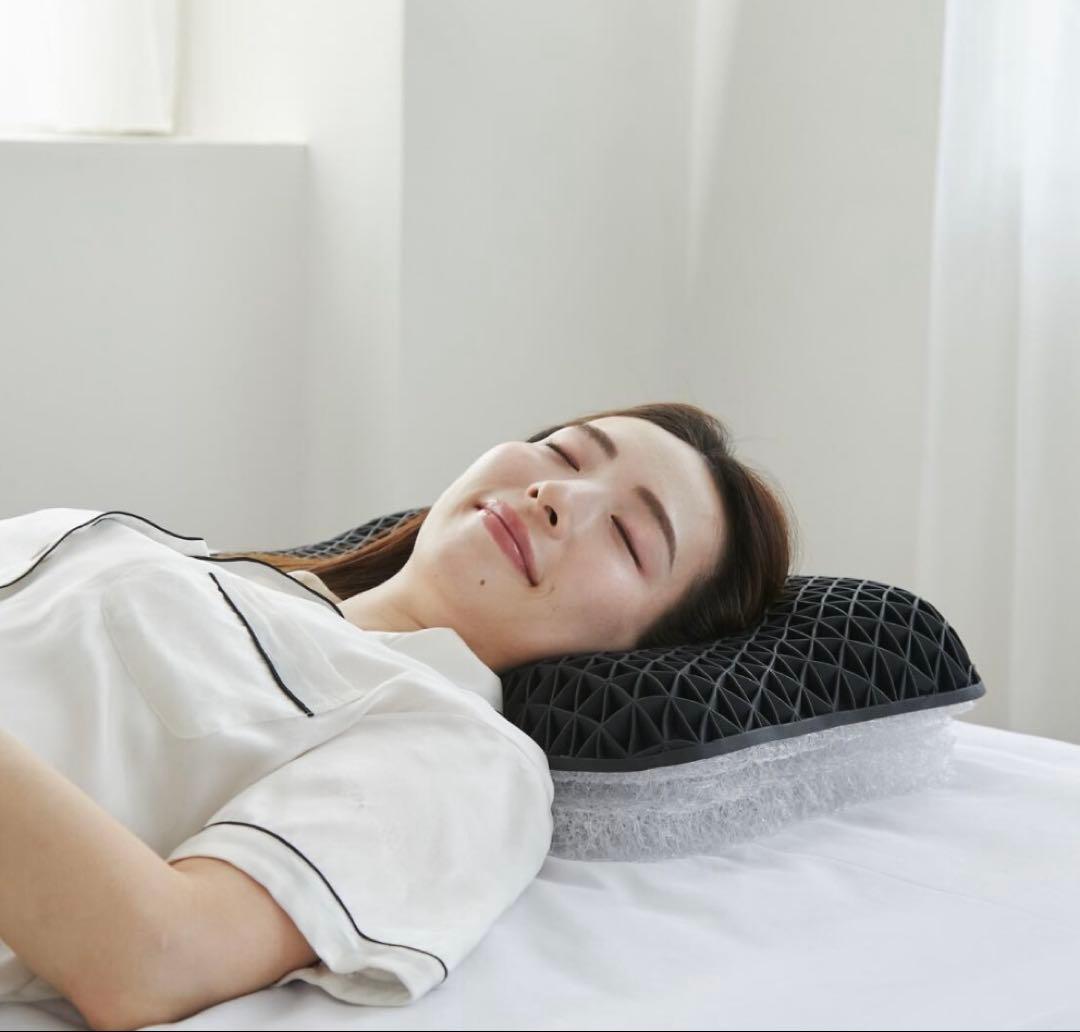 美品★ヒツジのいらない枕（調律）枕カバー付き　ジェル 横向き 仰向け いびき