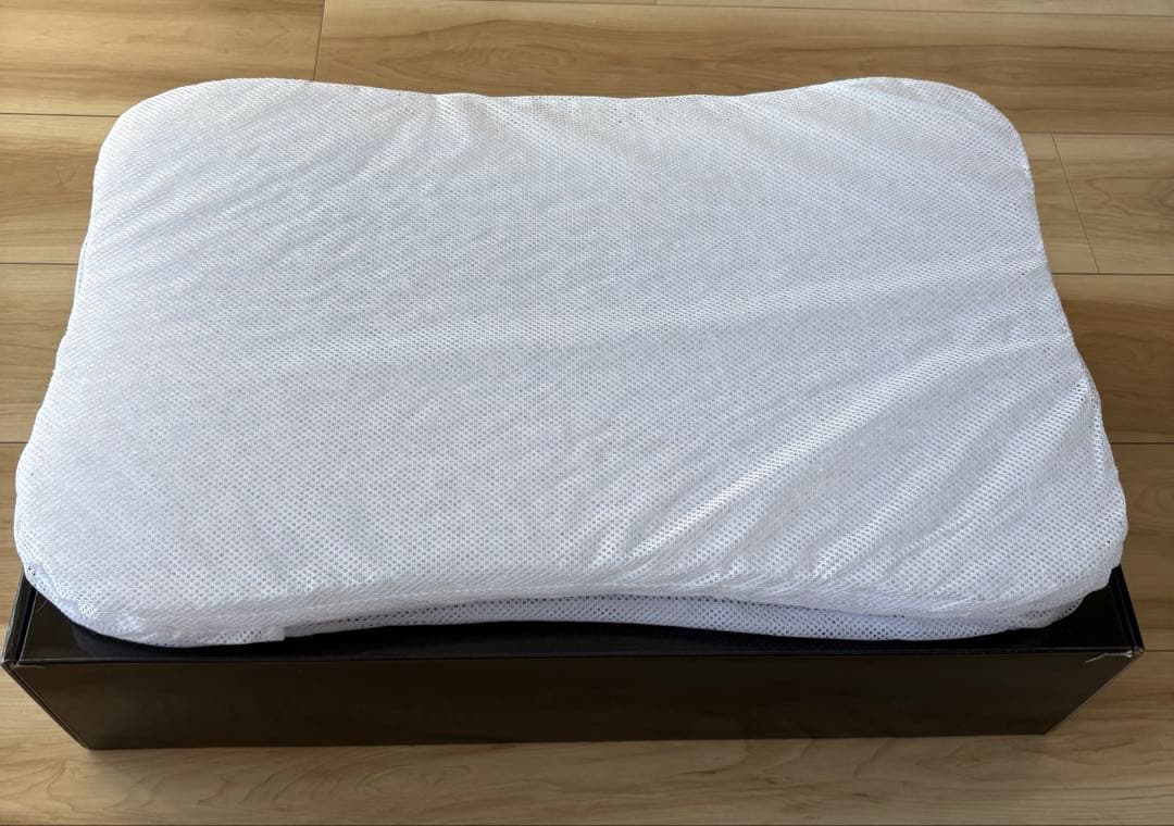 美品★ヒツジのいらない枕（調律）枕カバー付き　ジェル 横向き 仰向け いびき