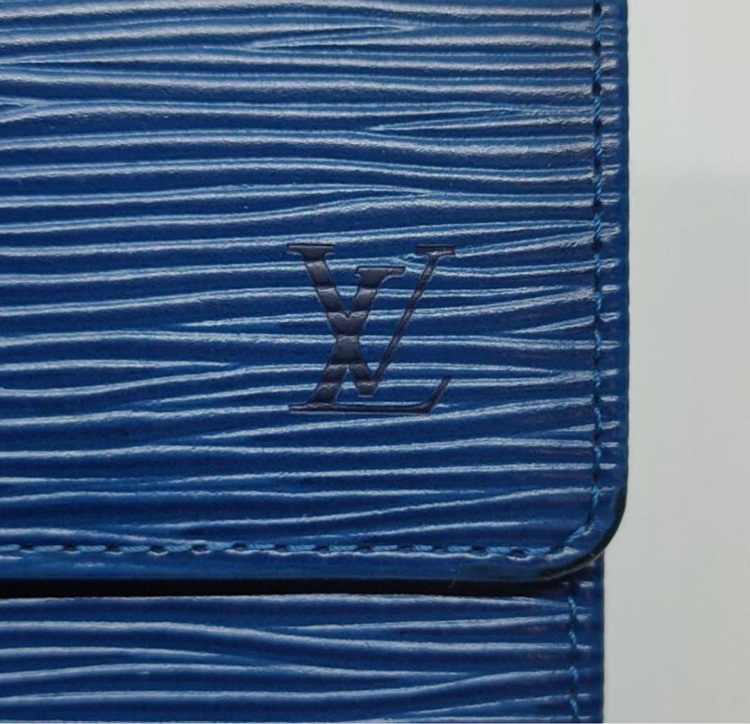 ルイ・ヴィトンエピ 長財布 ブルー ポルトモネ・クレディ M63565