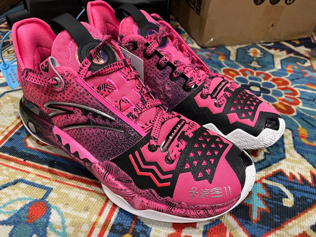 サイズUS9 カイリーアービング Anta Shockwave 5 pro PE