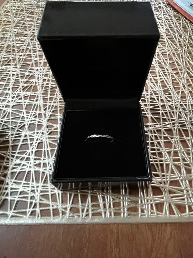 【ララクリスティー】リング ブリオン ウェーブ PT900 プラチナ 11号