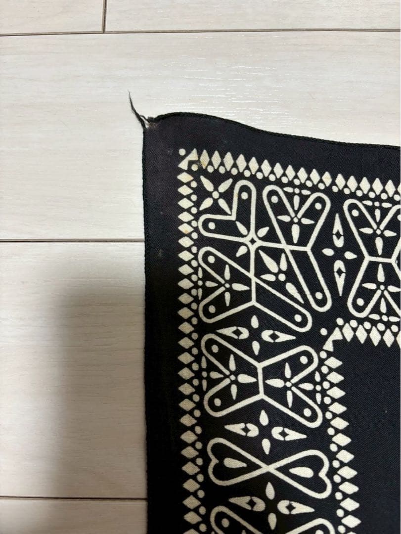 【美品vintage】希少黒　クロスバンダナ　ヴィンテージ　70s