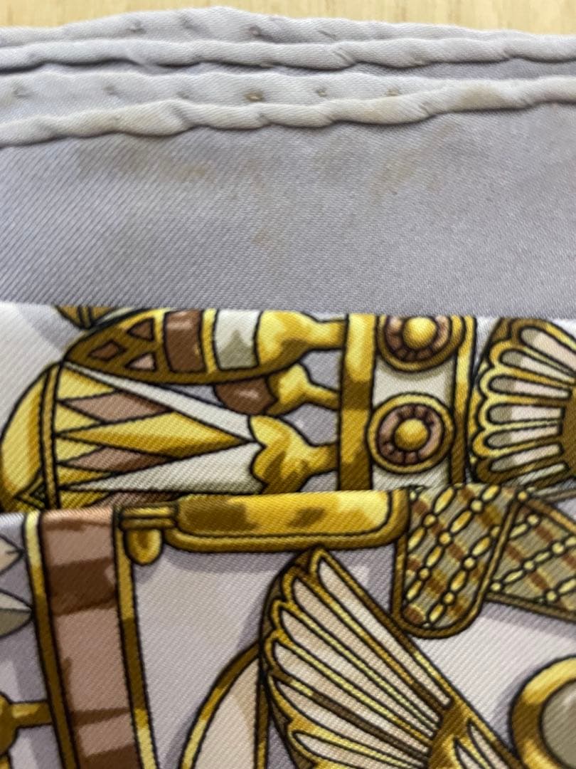 HERMES カレ90 スカラベ　シルクスカーフ