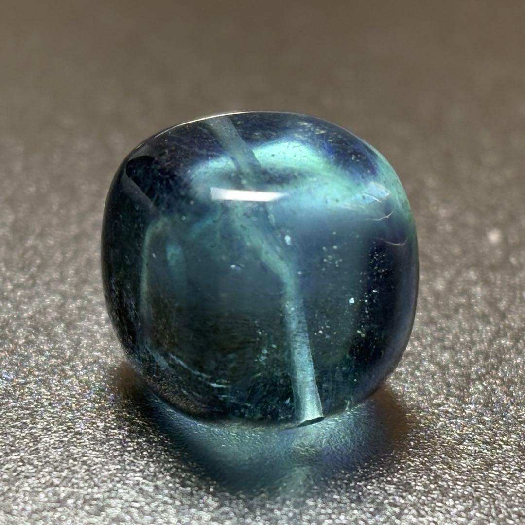 極上　大粒ディープアクアマリン　K310