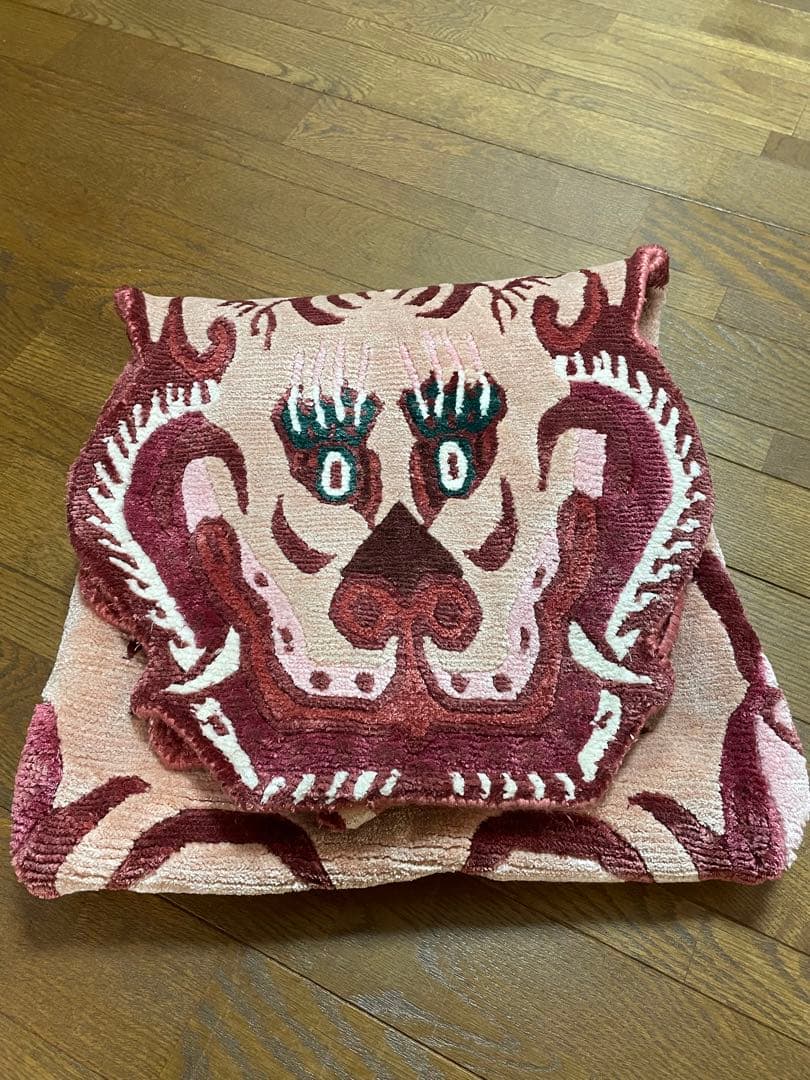 希少 シルク製 本物 チベタンタイガーラグ L146.5cm 1点物