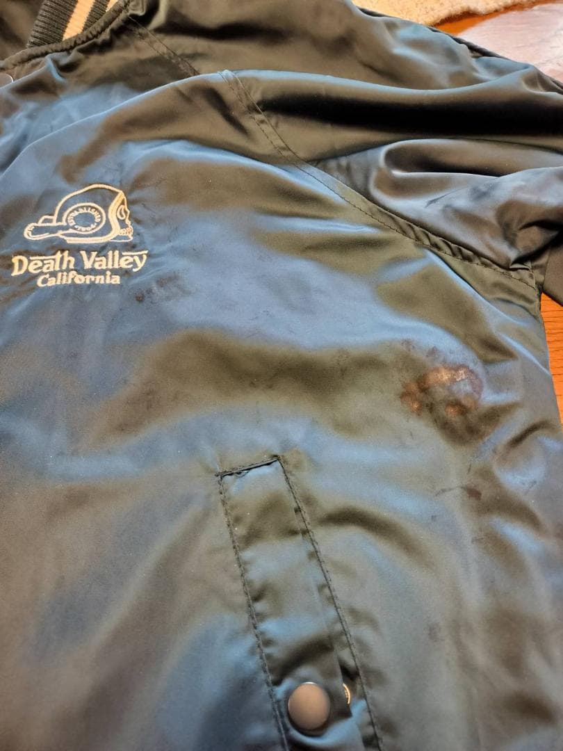 デスバレー　サテンスタジャン（青・Lサイズ）