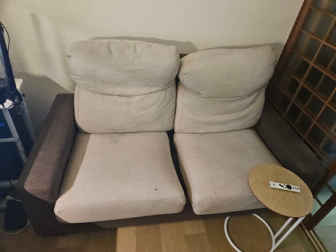 ベージュ 2人掛けソファ 使用感あり