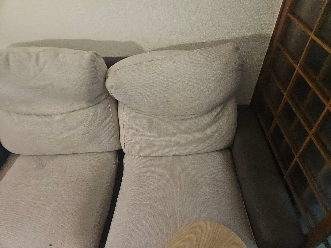 ベージュ 2人掛けソファ 使用感あり