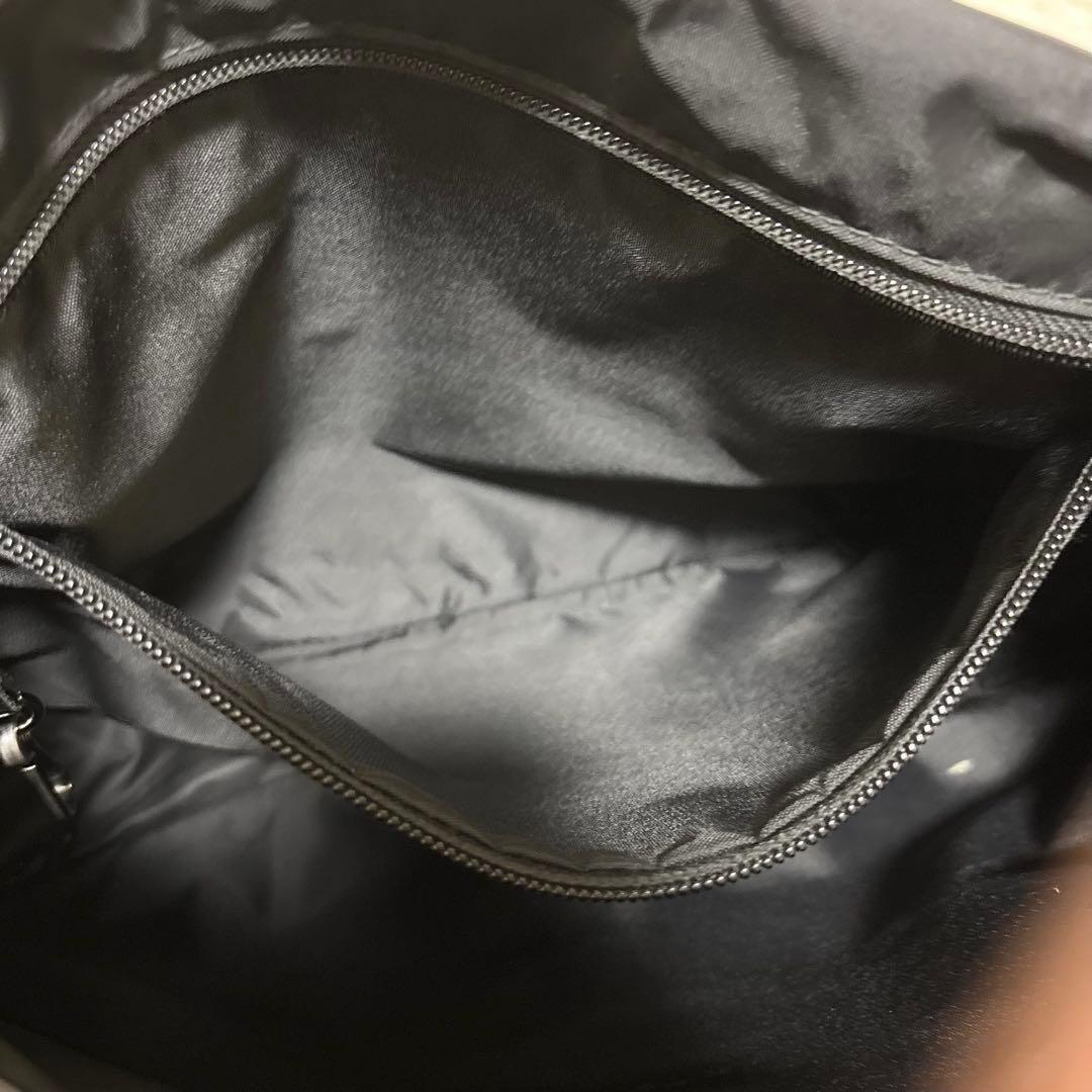 ✨大人気✨ハンティングワールド バチュークロス メッセンジャーバッグ ブラック