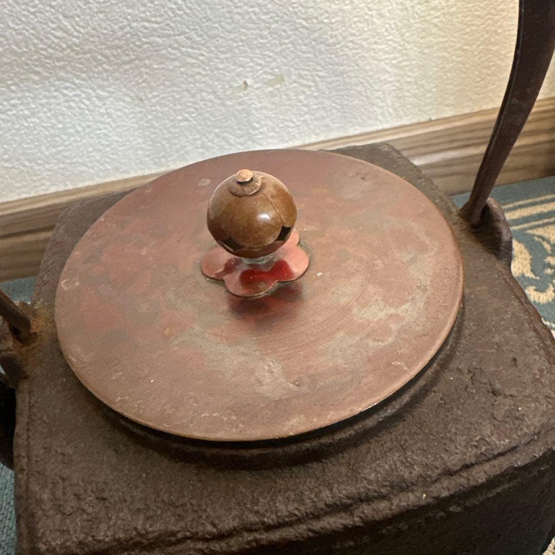 鉄瓶 正方形 明治 急須 煎茶道具 茶道具 茶器 金属工芸 時代物 古民家