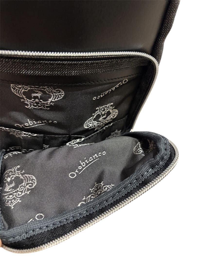 新品　限定完売品　Orobianco オロビアンコ ボディバッグ ショルダー 黒