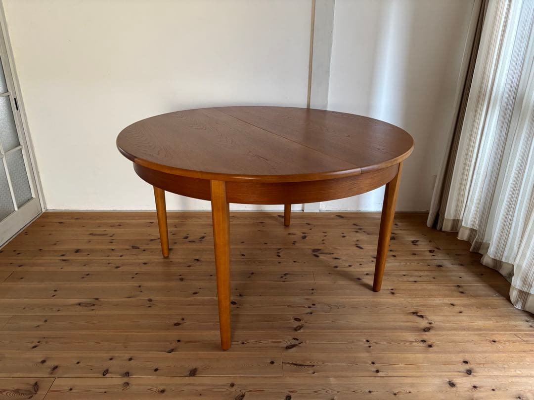 Jentique/ジェンティーク　ラウンドエクステンションテーブル