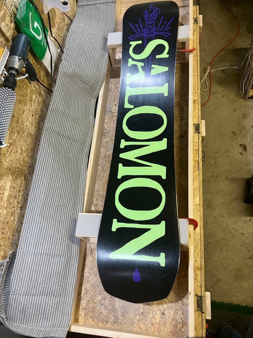 スノーボード SALOMON ASSASSIN 156 22-23