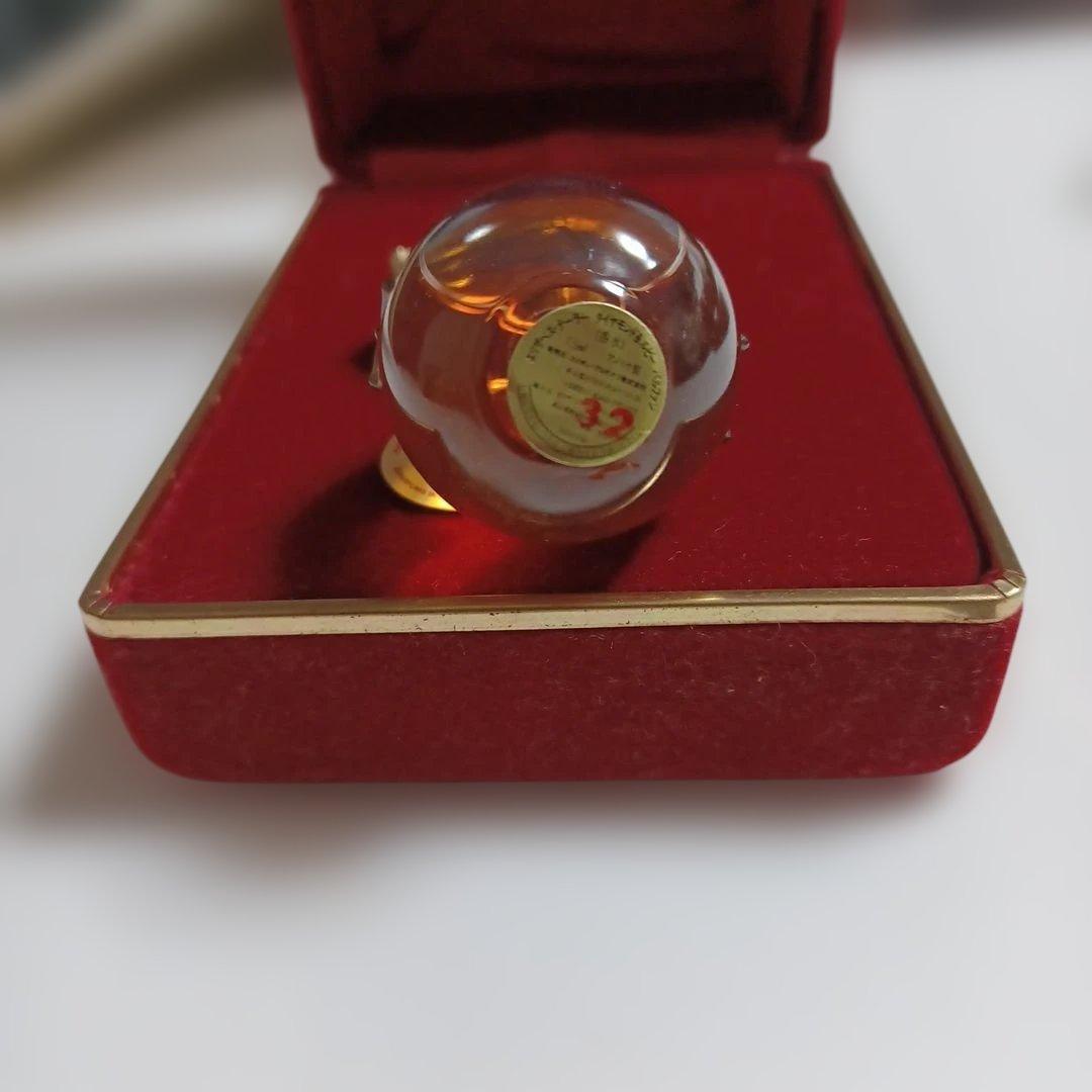 エリザベステイラー　香水　ダイヤモンド&ルビー　7.5ml　PARFAM